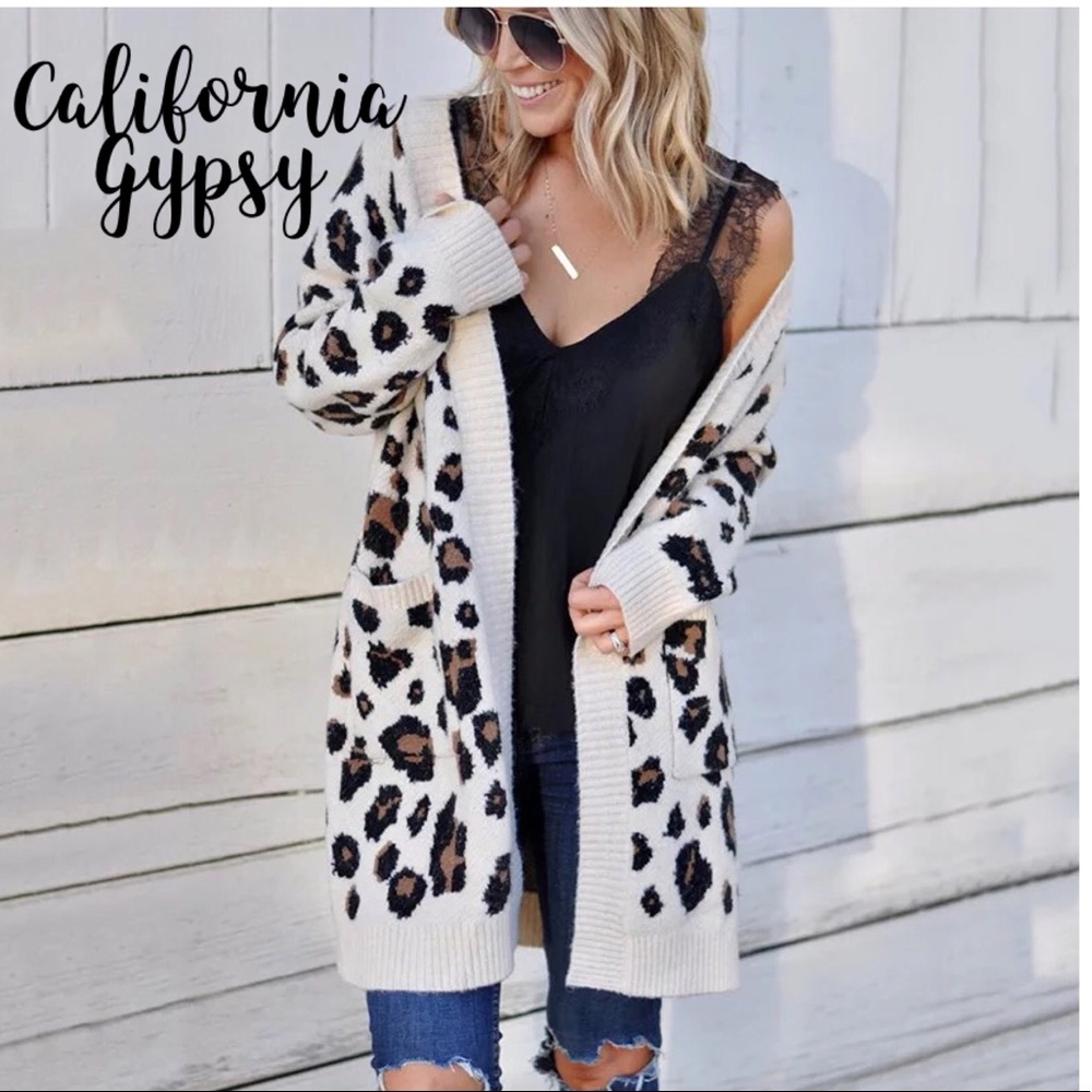 LAST ONE🎉Leopard Knit Cardigan - Picture 3 of 7